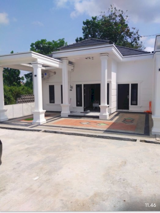 Take over rumah lokasi jln melati jln rossellw