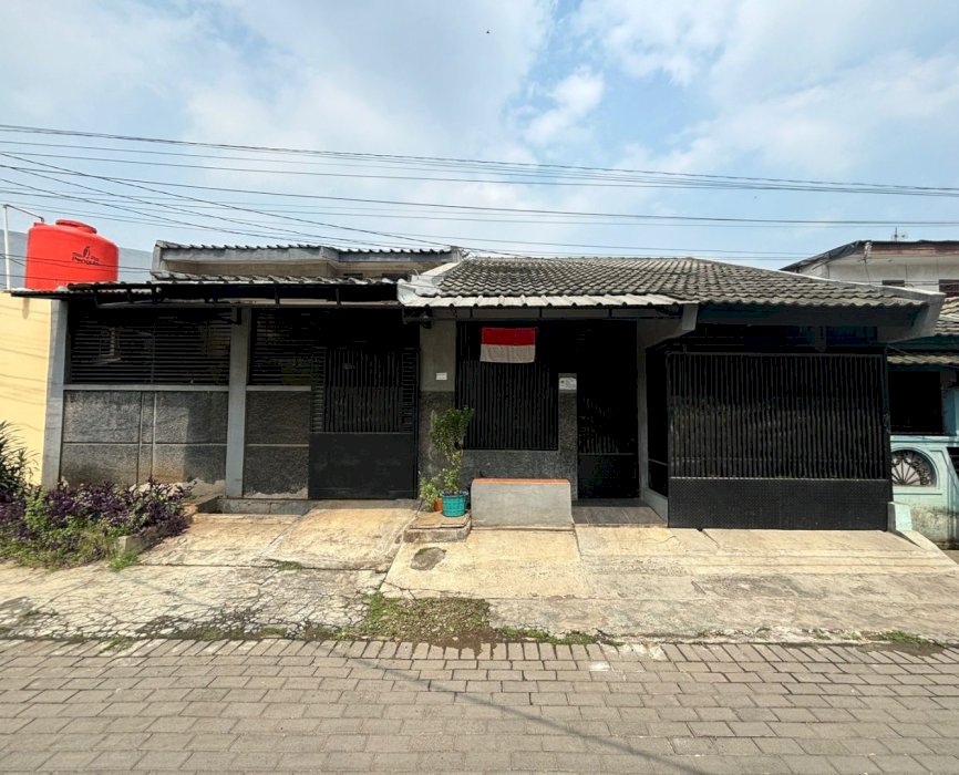 Dijual Rumah Gandeng 2 Unit jadi 1 di Kutabumi, Tangerang