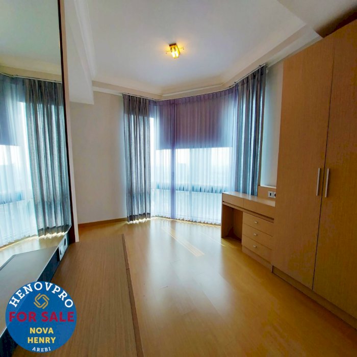 Unit Renov Taman Anggrek Condo Unit Sudut 2+1BR City View