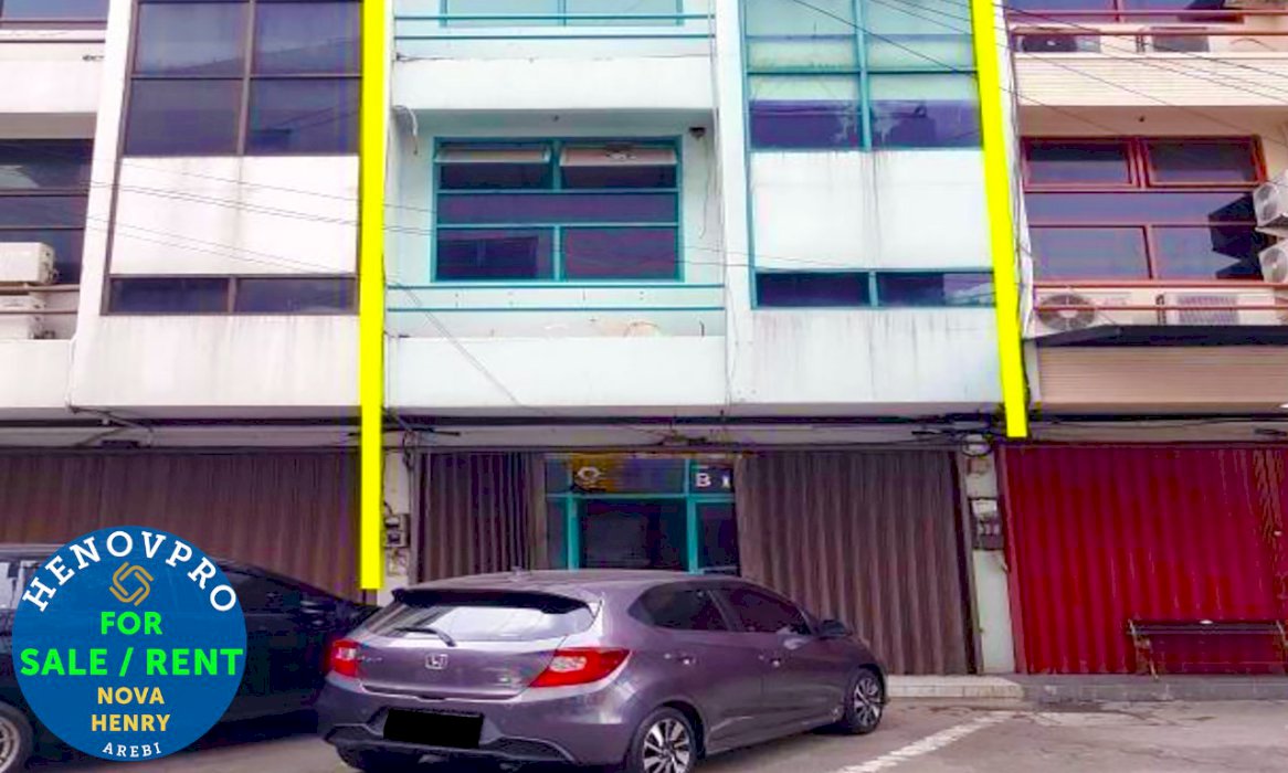 Ruko Mampang Prapatan Area Ramai Cocok untuk Bisnis Dekat dengan Jalan