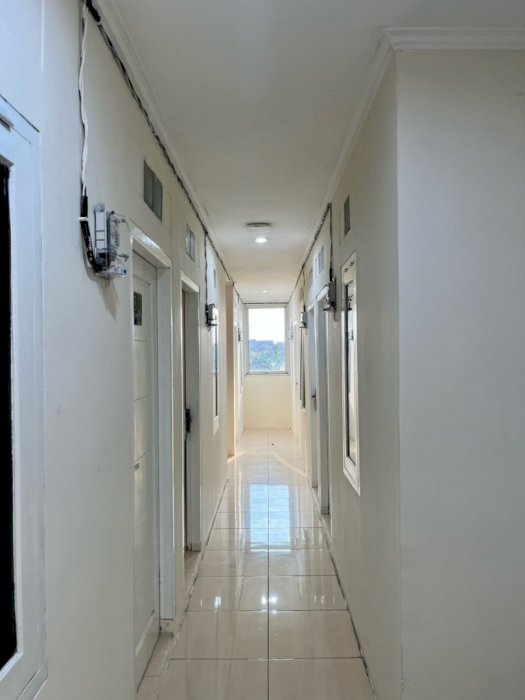 Dijual Cepat Kos - Kosan UI 40 Kamar + 3 Kios Beji Depok