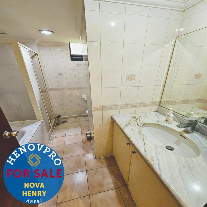 Dijual - Taman Anggrek Unit 3BR BEST Garden View