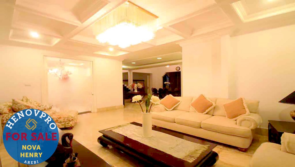 Dijual – Rumah Mewah dan Terupgrade di Area Puri jakarta barat