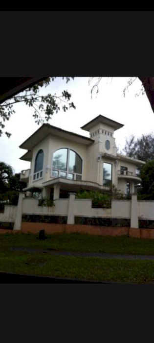Villa Taman Dayu, Full Furnished, Lt 1500 m2, Pasuruan