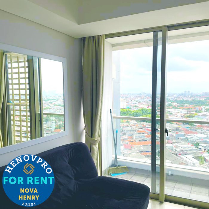 Taman Anggrek Residence Unit 2+1 BR Full Furnish Middle Floor