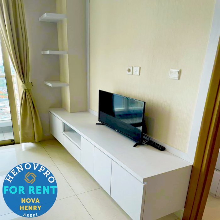 Taman Anggrek Residence Unit 2+1 BR Full Furnish Middle Floor