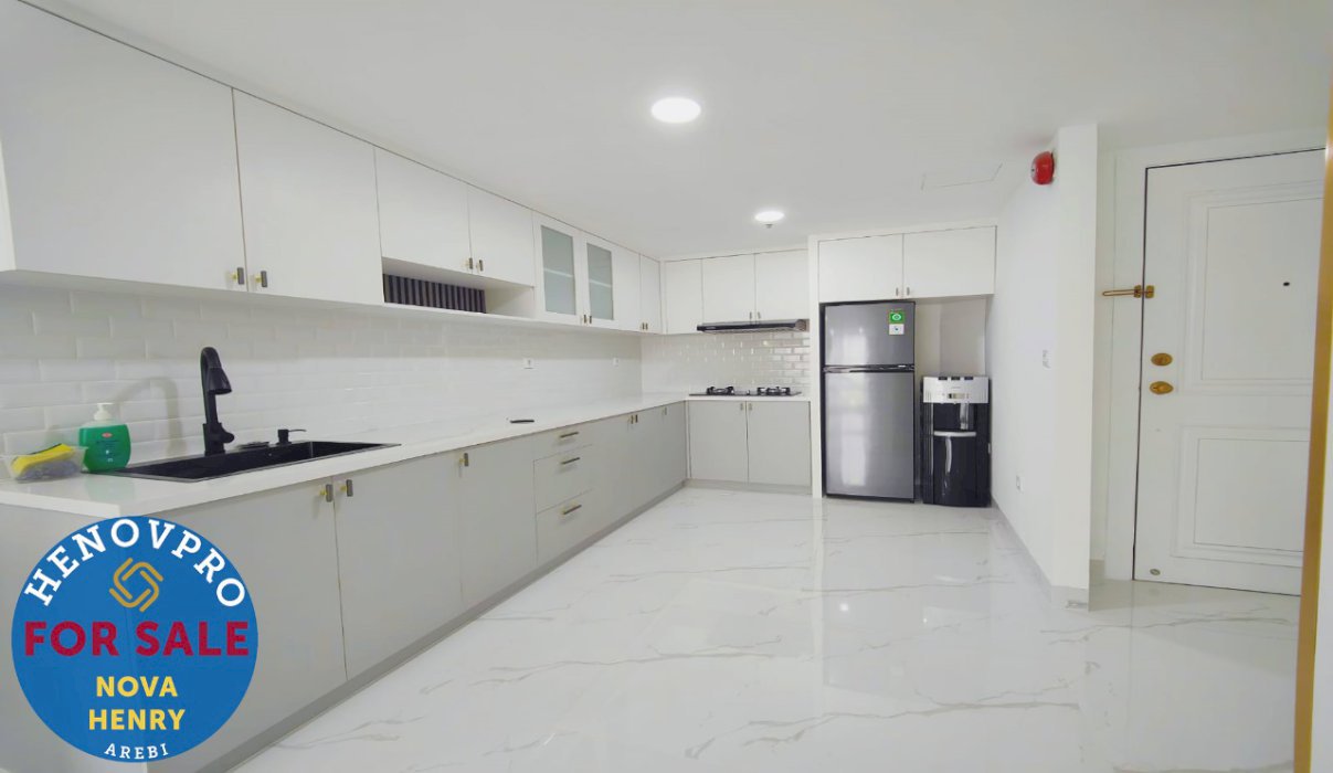 Investasi Terbaik Unit Renov Taman Anggrek Condo 2+1BR City View