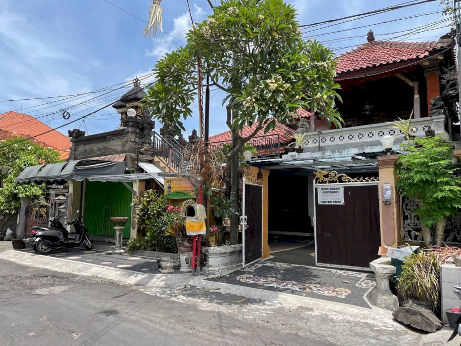 DIJUAL TANAH + RUMAH DI DAERAH GATOT SUBROTO