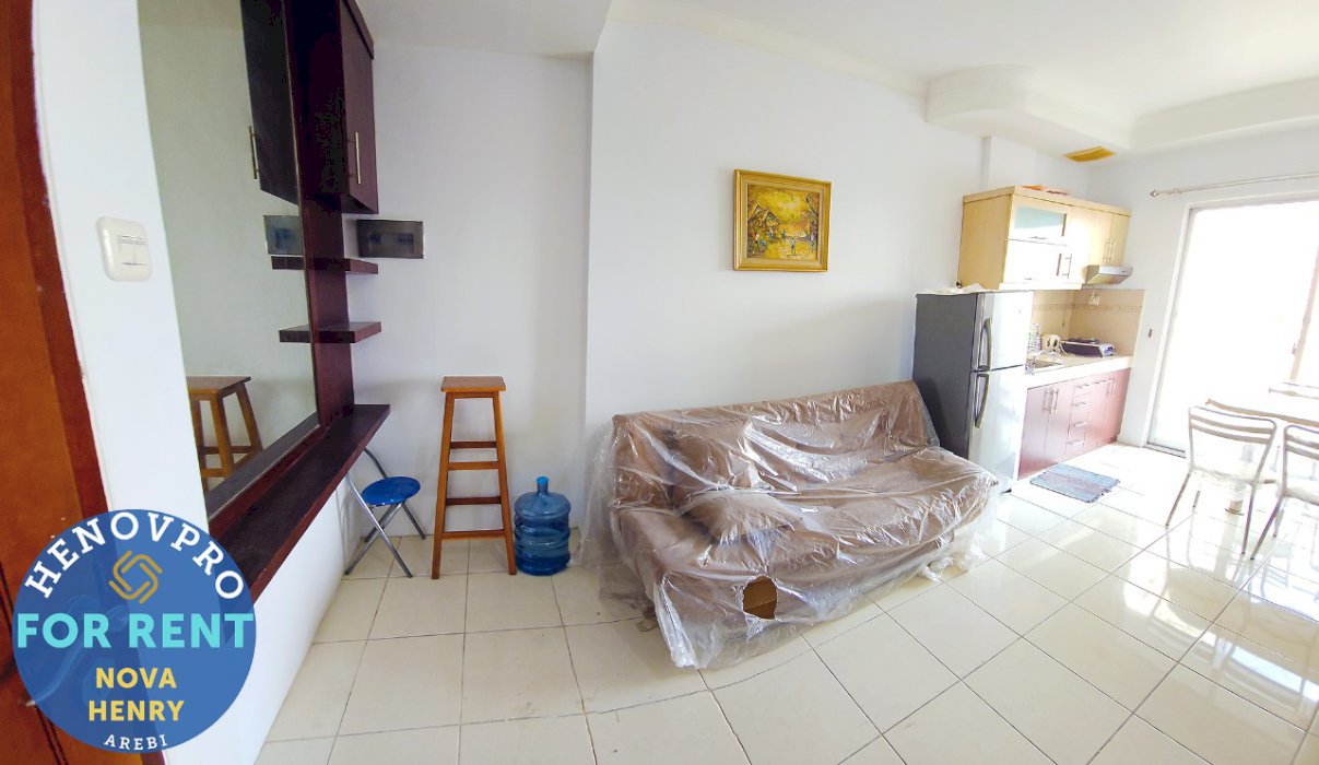 Medit Unit 2 BR Unit Ciamik Full Furnish And Renov Middle floor