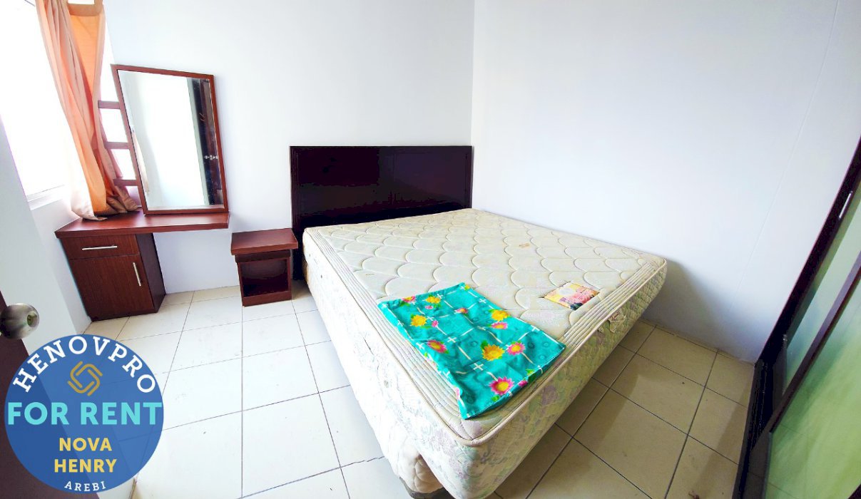 Medit Unit 2 BR Unit Ciamik Full Furnish And Renov Middle floor