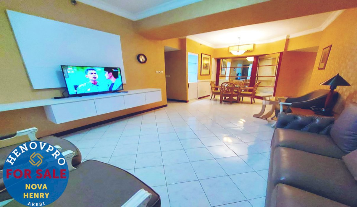 Investasi Terbaik Unit Renov Taman Anggrek Condo 2+1BR Garden View
