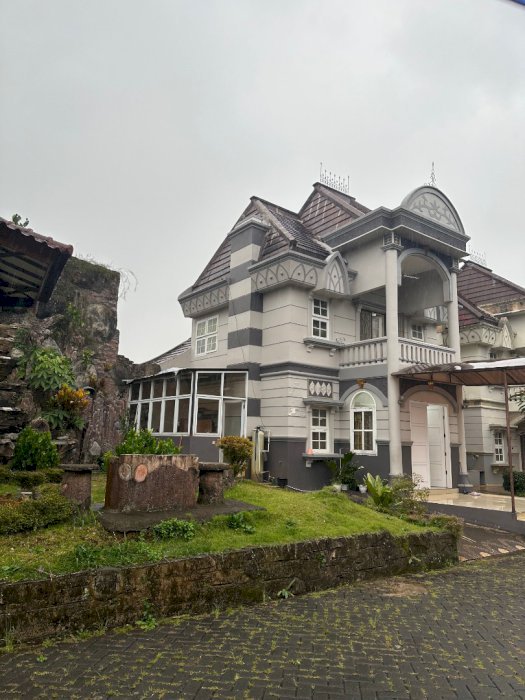 Dijual Villa Mewah Di Green Apple Puncak, Cipanas