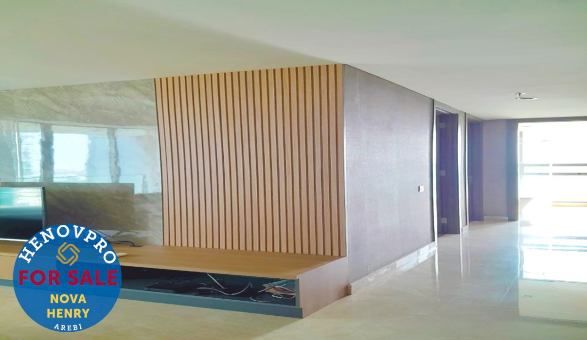 Apartment St. Moritz 4+1BR Furnish SCBD PURI Best Location For Sale