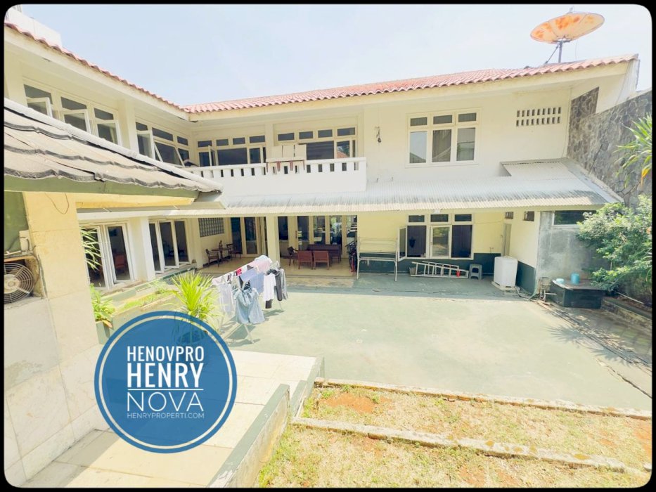 JUAL CEPAT, HARGA TURUN Rumah siap huni di Cilandak
