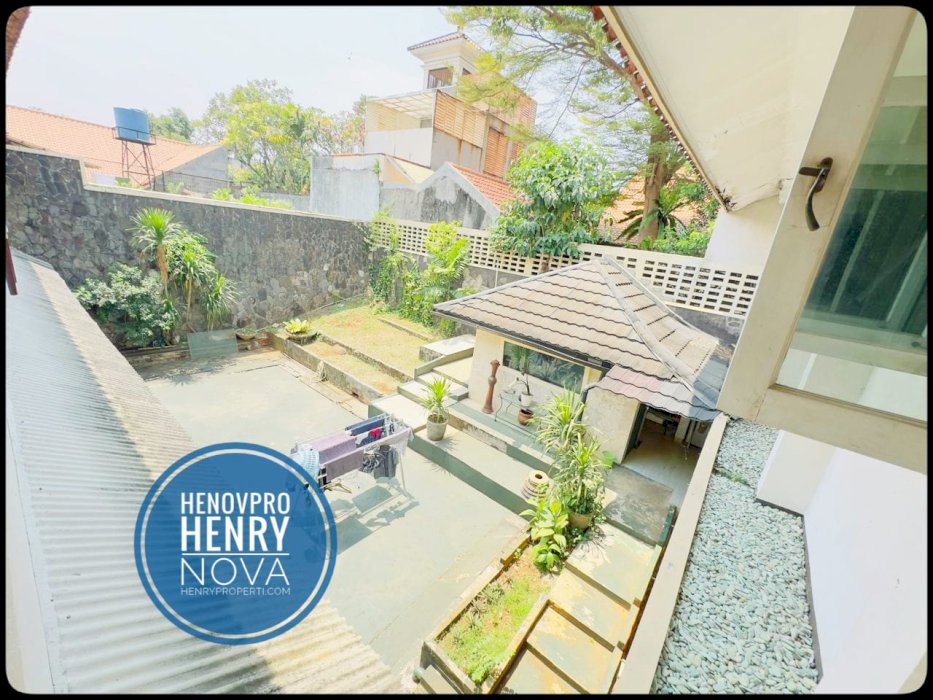 JUAL CEPAT, HARGA TURUN Rumah siap huni di Cilandak