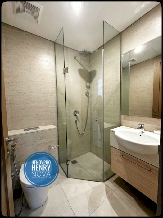 Taman Anggrek Residence Unit 1BR Full Furnish Low Floor