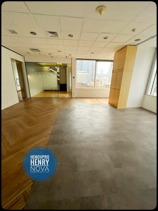 Dijual ruang kantor di menara sudirman, Jl. Jend. Sudirman, Strategis