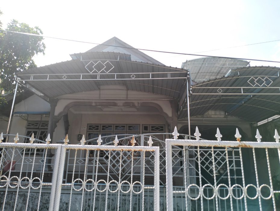 Rumah second yg terakhir direnovasi tahun 2015
