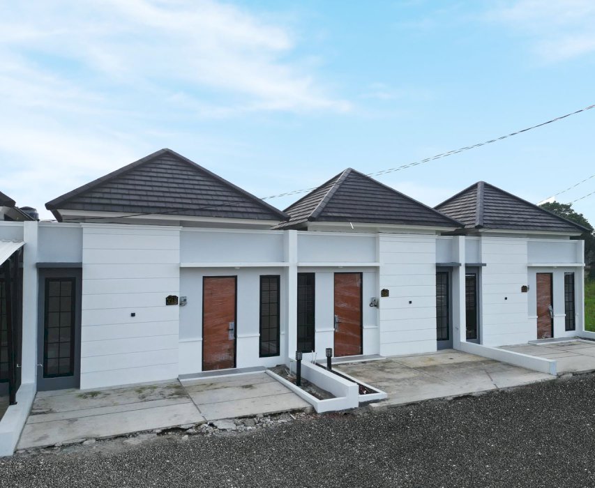 Rumah Cantik Lokasi Strategis Dekat Stasiun Parung Panjang