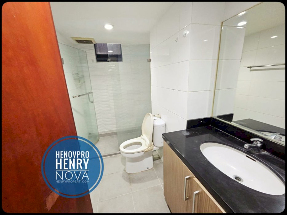 Taman Anggrek Unit 3+1BR Full Furnish BEST City View
