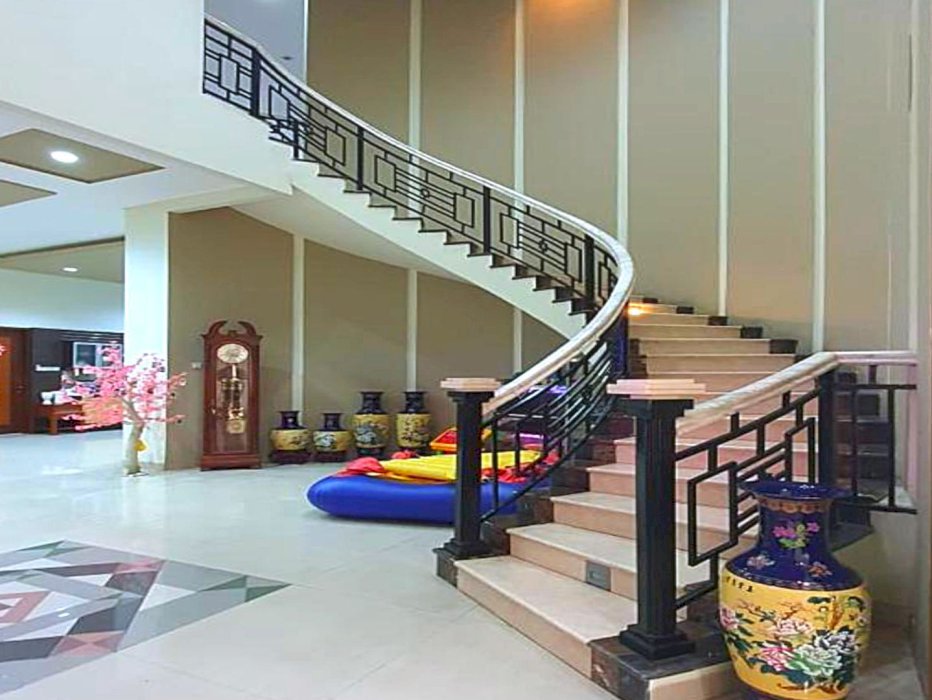 Dijual Cepat Rumah Siap Huni (12x30) Walet Indah - Pantai Indah Kapuk