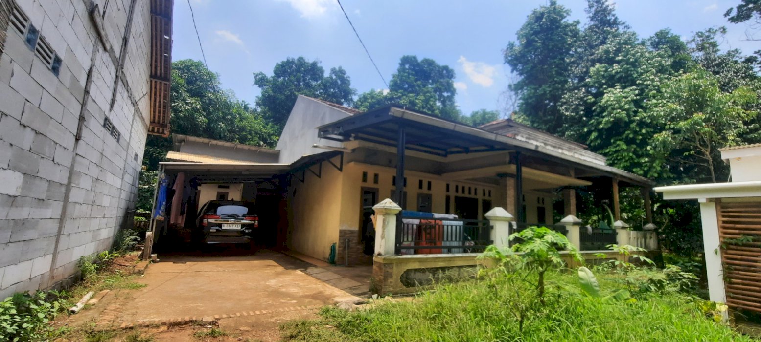 Di jual rumah kampung masih asri