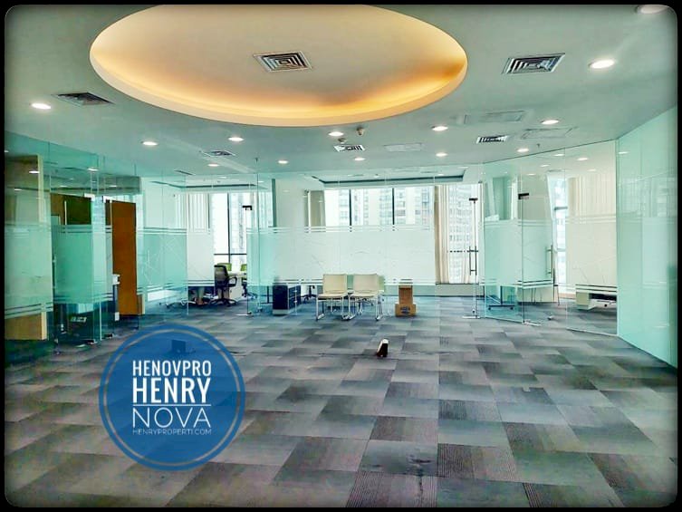 APL Office Tower For Rent Semi Furnish and Renov Mid Floor