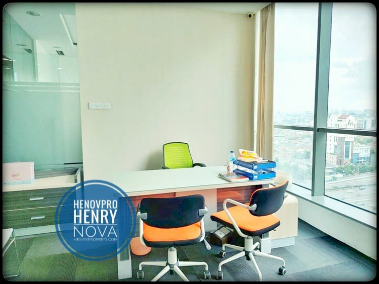 APL Office Tower For Rent Semi Furnish and Renov Mid Floor
