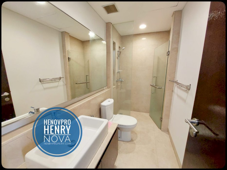 Nirvana Kemang Best City VIEW Unit 3+1BR Private lift