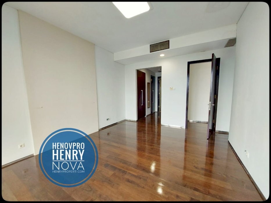 FOR RENT Nirvana Kemang Unit 3+1BR Private lift