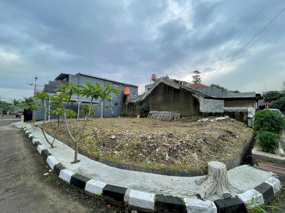 dijual tanah posisi hook luas 189m2 di komplek gempol asri