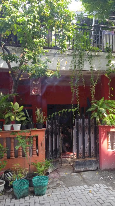 Jual rumah siap huni di tengah kota solo