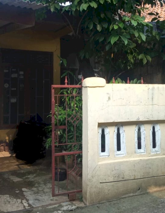 Dijual rumah lokasi Deket stasiun Cilebut