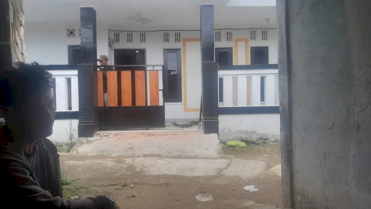 dijual / disewakan satu unit rumah