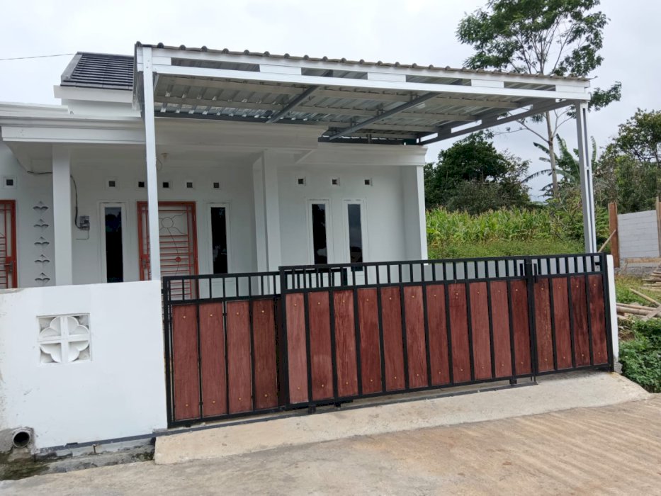 Rumah baru 300juta Gunungpati