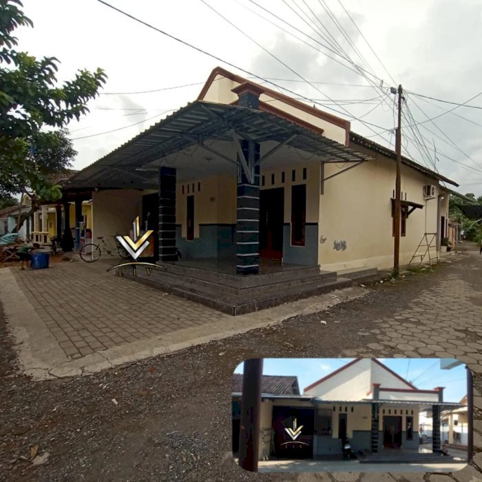 Rumah pojok cukup luas dijual murah di kota Jember