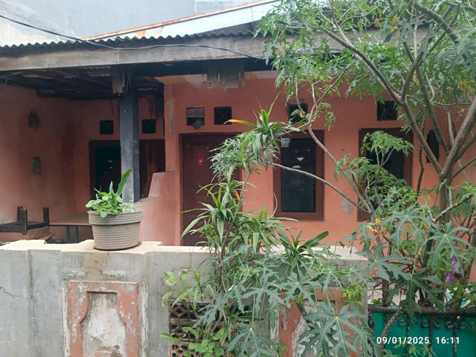Rumah dekat pasar klender