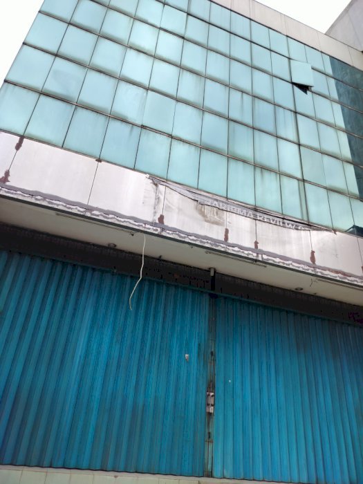 Ruko dekat pusat kota Bisa Kantor Atau apotik bebas banjir