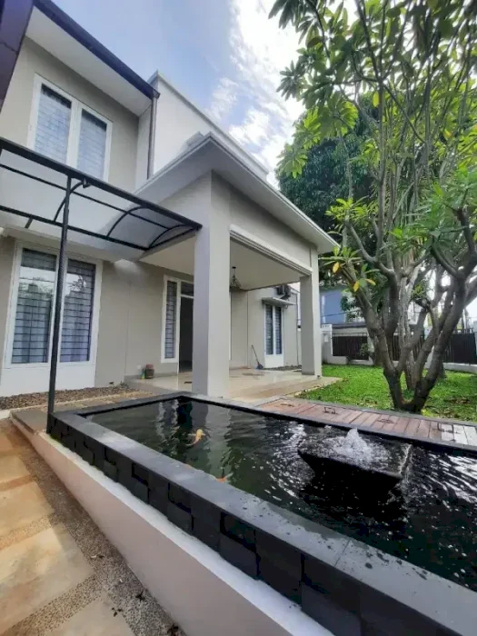 [FOR RENT] RUMAH CANTIK DALAM KOMPLEK CIPETE SELATAN [JAKSEL]