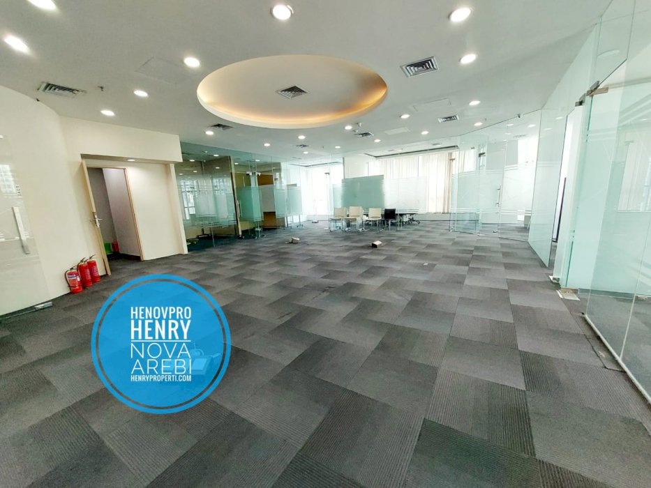 SEWA APL Office Tower For Rent Semi Furnish and Renov Mid Floor