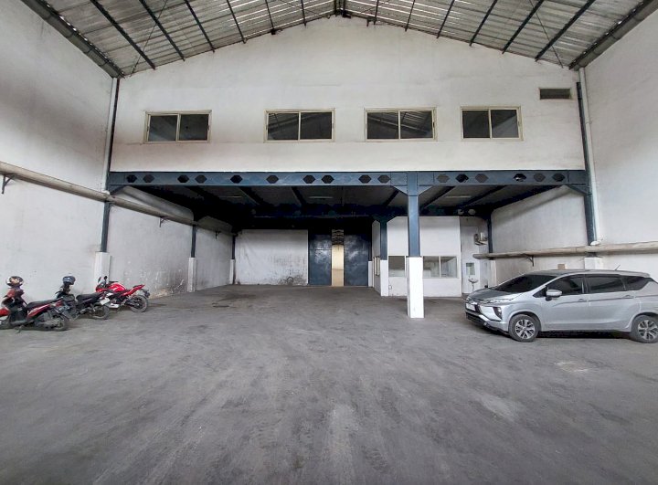 15m 1600m sgera DEAL margomulyo permai gudang surabaya barat