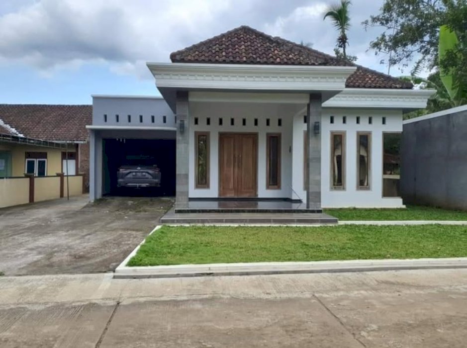 Dijauk rumah Milik pribadi