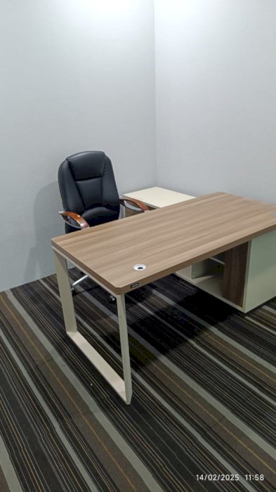 Soho Capital Office Space For Rent Mid Floor with Best City View