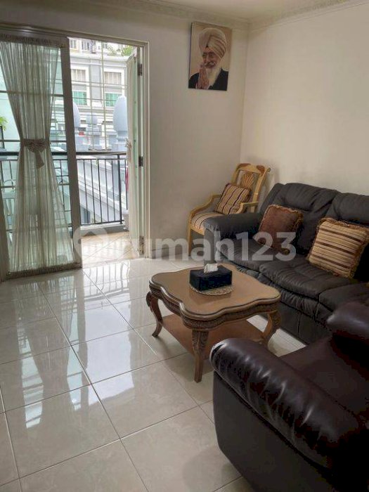 Dijual Apartemen Moi hook 115m2 jarang ada