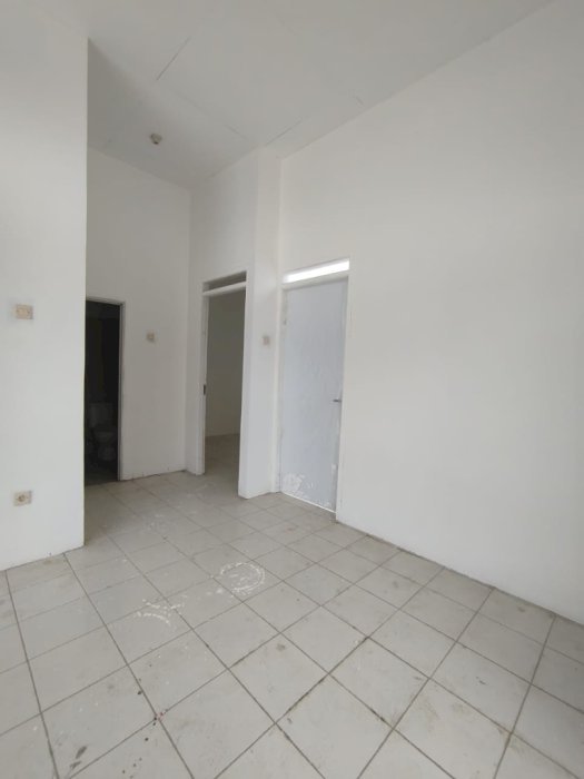 Di jual rumah posisi hook di bekasi