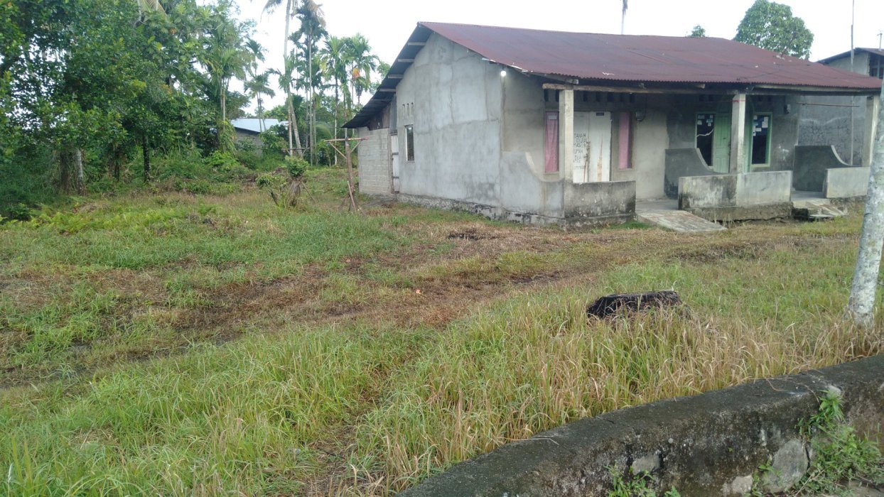 Dijual tanah dan rumah petak di lokasi strategis di kota padang