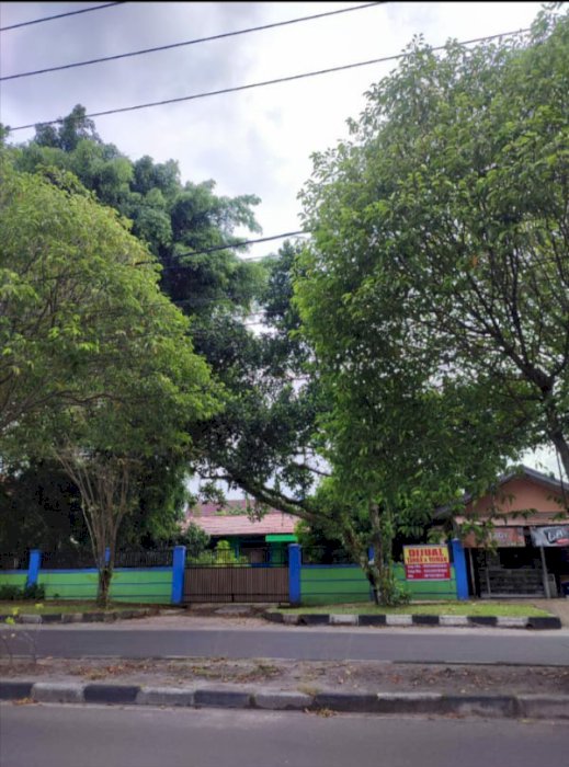 Dijual Rumah dan Tanah Strategis di Jl.MH Thamrin no 10,Palangkaraya