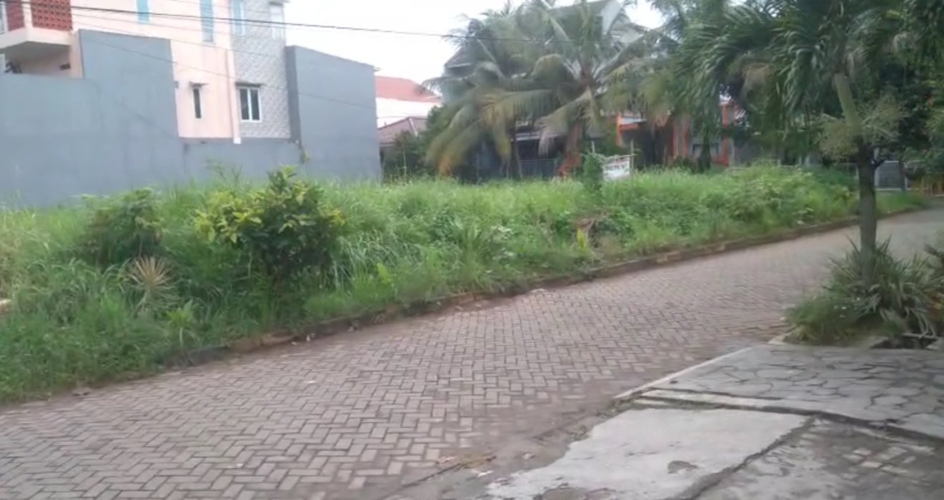 Dijual Tanah 500m2 di Islamic Village Tangerang 10jt Per Meter Nego