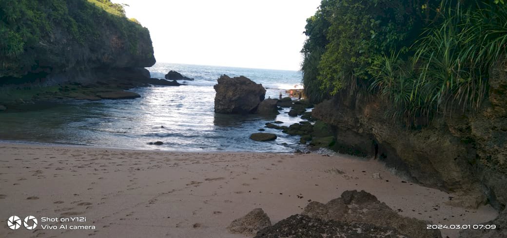 JUAL SEGERA: TANAH DI PANTAI SEMBUNYI, KODI BALAGHAR, SUMBA BARAT DAYA