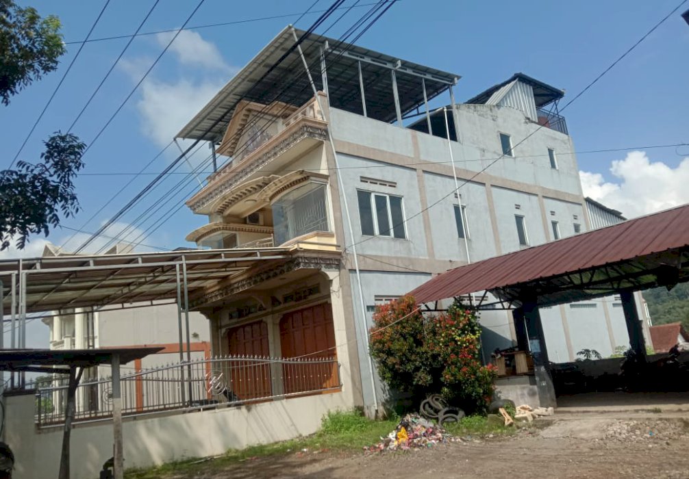 Di jual rumah 4 lantai di Cipanas Pamoyanan Tasikmalaya